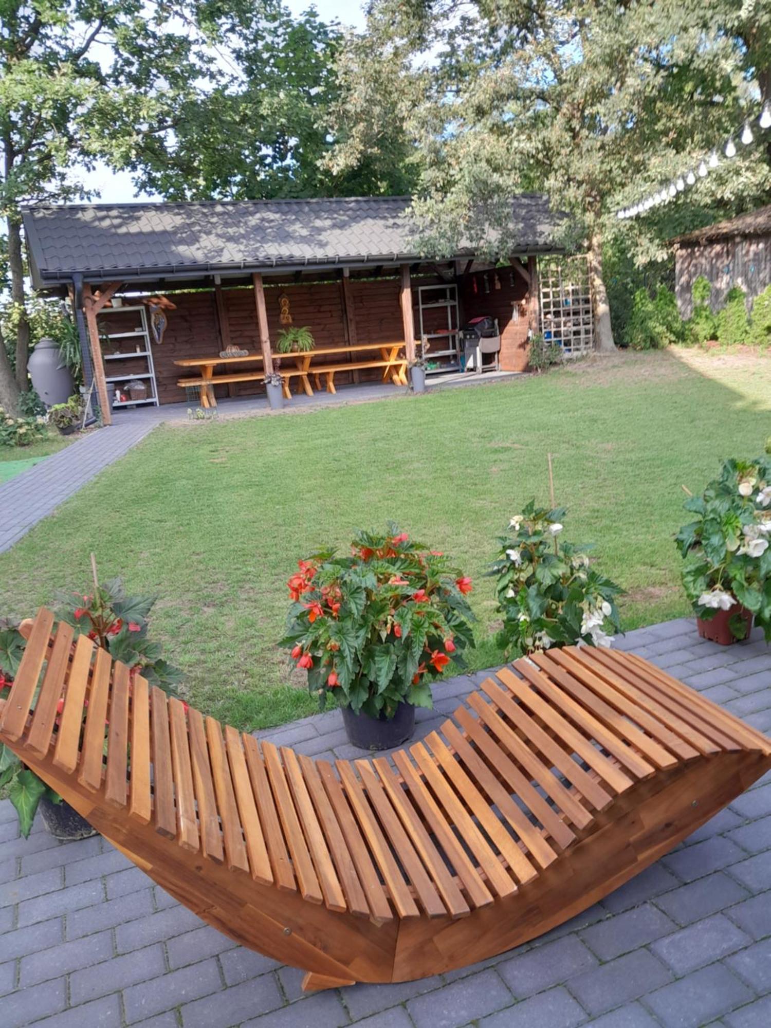 Dworek Akacja Uslugi Hotelarskie Janowiec Exterior photo
